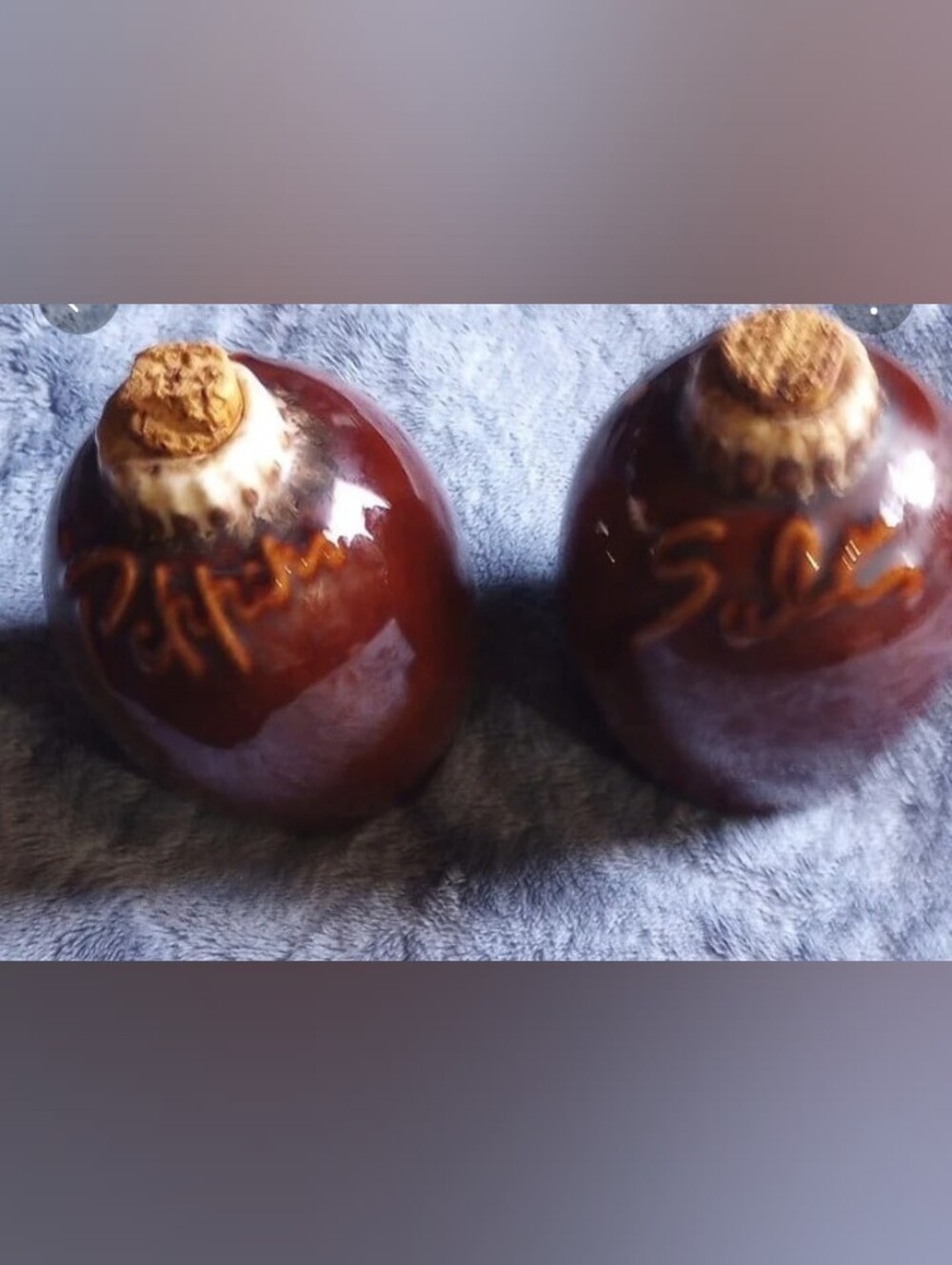 Hull Pottery Brown Drip Salt and Pepper Shaker Set,Vintage